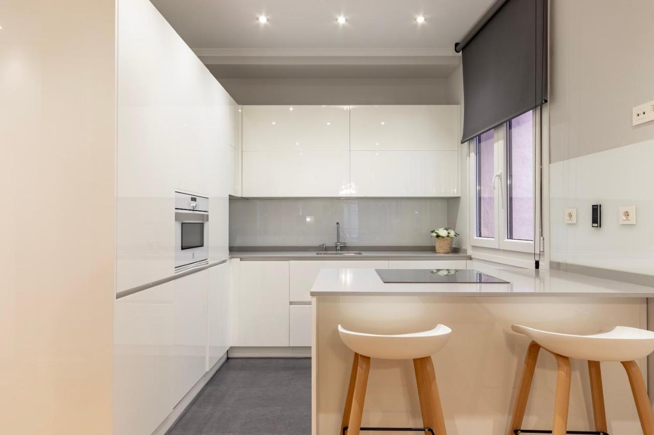 Amplio Y Elegante En Casco Viejo Con Parking Apartment Билбао Екстериор снимка
